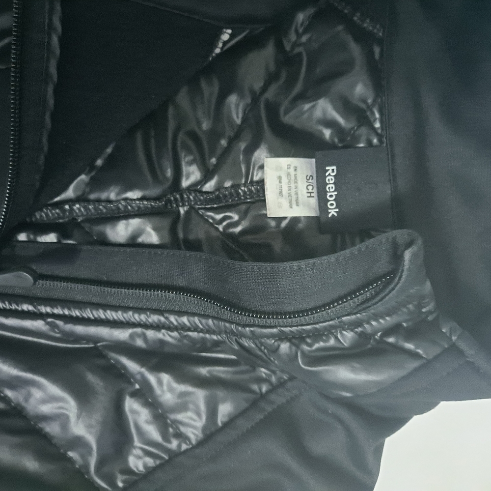 Reebok jacket women size S - Picture 8 of 8